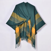 Nuovi arrivi: cappotto-scialle a righe colorate con laccetti, cardigan da donna in jacquard caldo con nappine.
