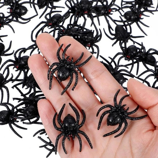 50 pezzi di plastica di ragni Halloween - 4 x 3 cm - ragni di Halloween finti - giocattoli realistici - decorazioni di Halloween - accessori spaventosi - festa di Halloween a casa