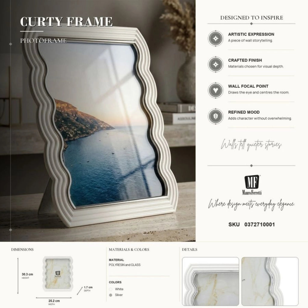 Cornice portafoto Curty in resina bianca ondulata con profili argento 20x25