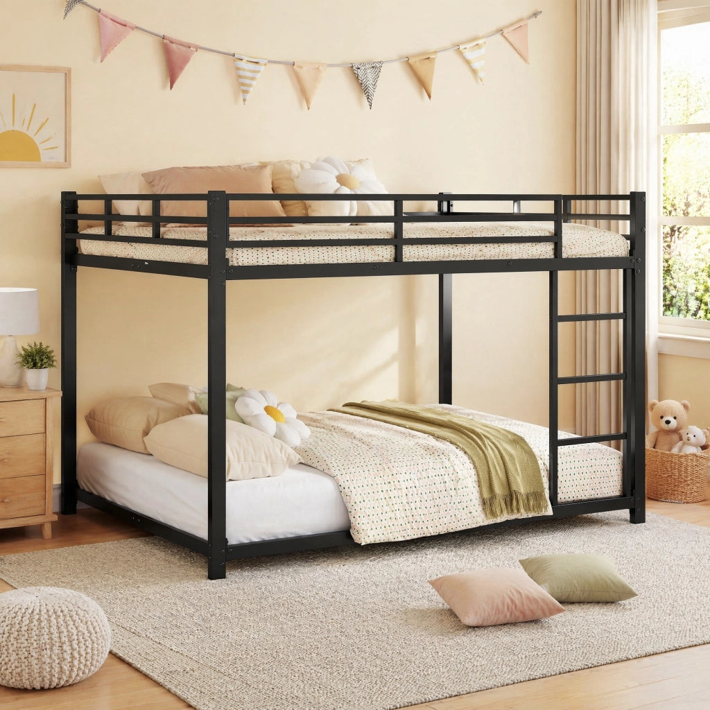 Letto a castello in metallo 140x200 cm, struttura nera classica, per bambini, con reti a doghe