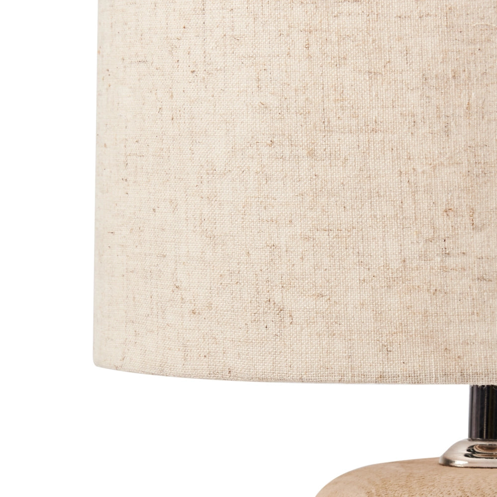 Lampada da tavolo a stelo con paralume in tessuto e base in in metallo marrone chiaro Design moderno Soggiorno