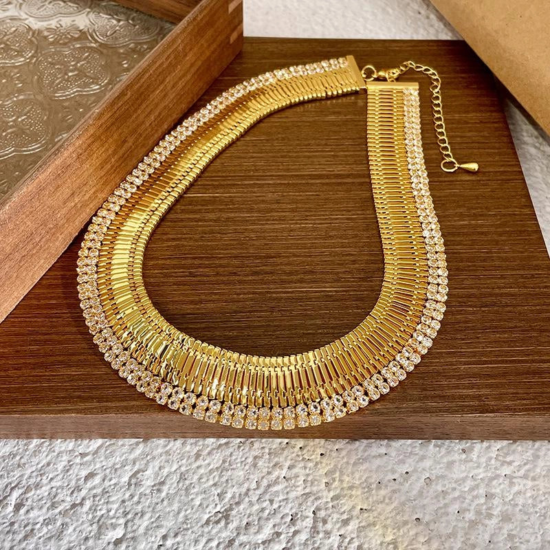 Collana girocollo vintage fatta a mano con cinturino in oro e diamanti, morbida e vintage, regalo di Natale o compleanno.