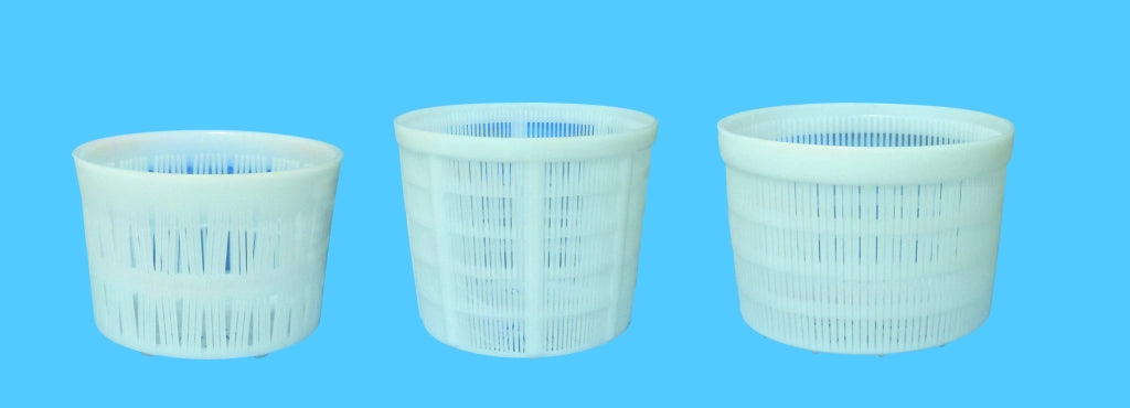 FORMA PER FORMAGGIO CROTONESE ÃE cm. 19,5x17,5x 13,5 h capacitÃE gr. 2.500