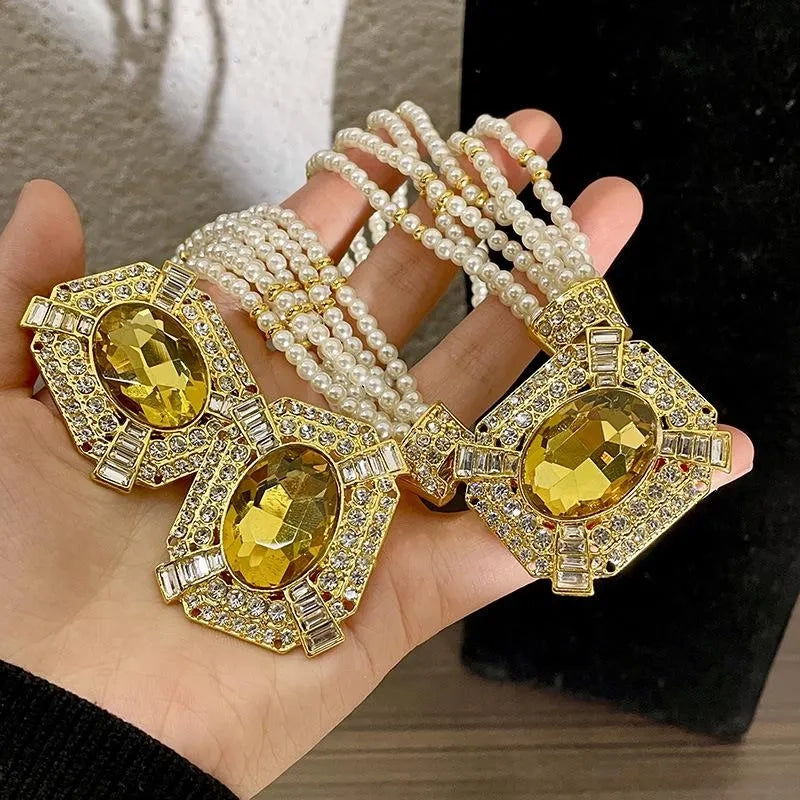 Collana e orecchini vintage fatti a mano con pendente multistrato di perle e cristalli, regalo di Natale per donna, regalo di compleanno