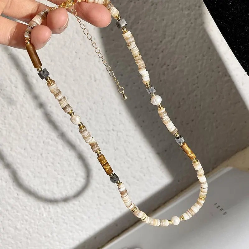 Collana vintage fatta a mano con perline di pietra naturale, regalo di Natale per donna, regalo di compleanno