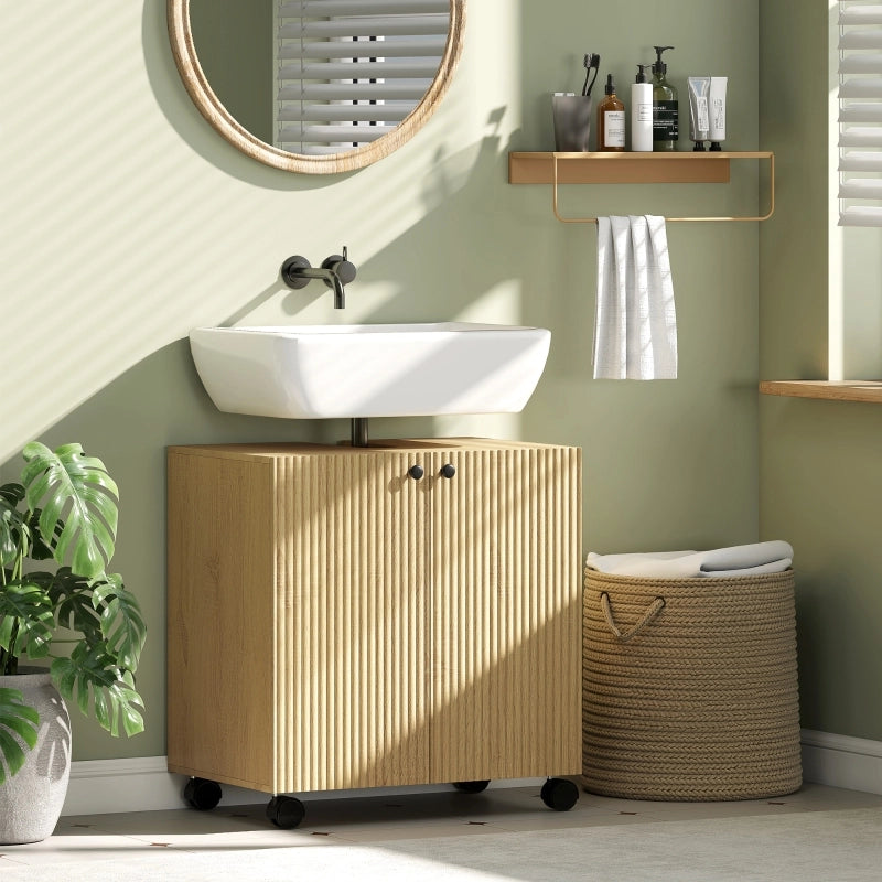 Mobiletto da bagno con ripiani a 3 livelli, ruote e struttura in legno.
