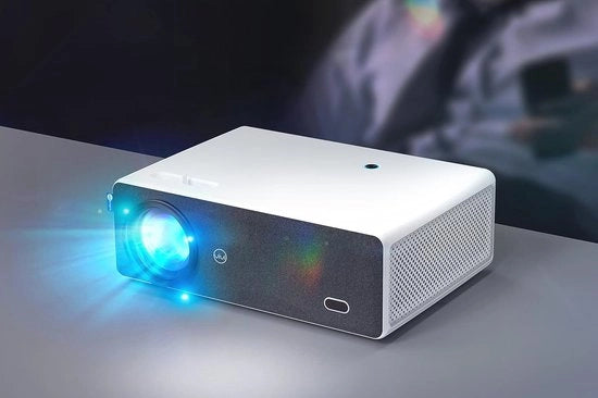 Proiettore 5G WiFi Bluetooth Full HD con Schermo Proiettore 

Specifiche tecniche: 
- Modello: 
- Codice prodotto: 
- Risoluzione: Full HD 
- Connessione: 5G WiFi Bluetooth