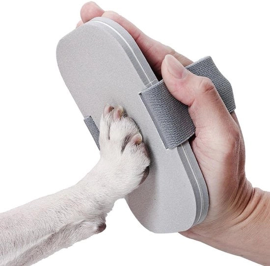 Strumento per pedicure per cani