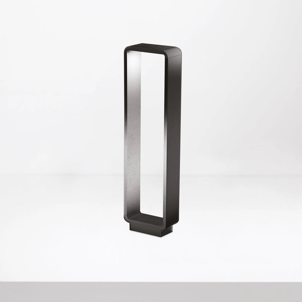 Stola Paletto LED da esterno 11W 3000K in alluminio pressofuso Grigio Scuro IP65 - Soluzione di illuminazione professionale per giardini e viali