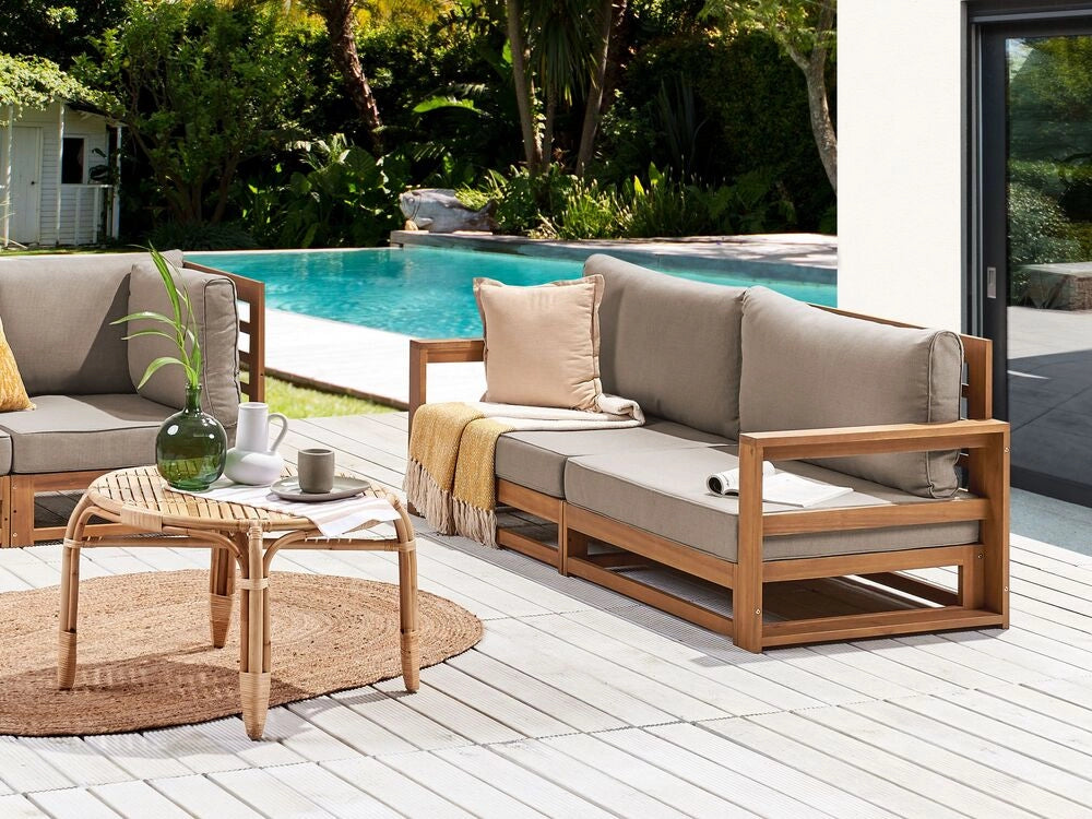 Divano da giardino in legno di acacia chiaro 2 posti moderno elegante esterno