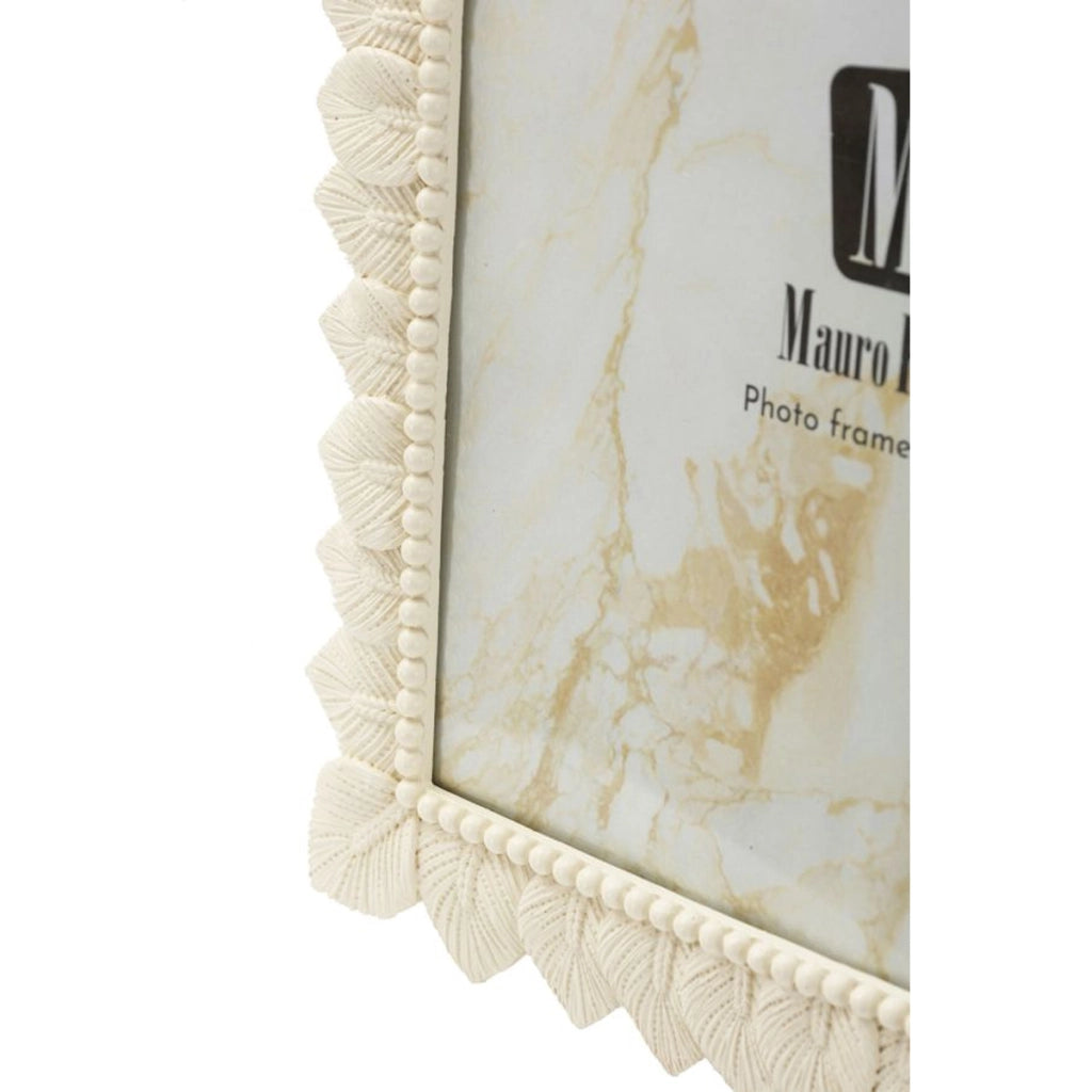 Cornice portafoto Light Leaf in resina crema con foglie 20x25