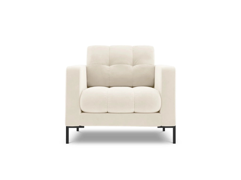 Cosmopolitan Design - Poltrona "Bali" in velluto beige chiaro 