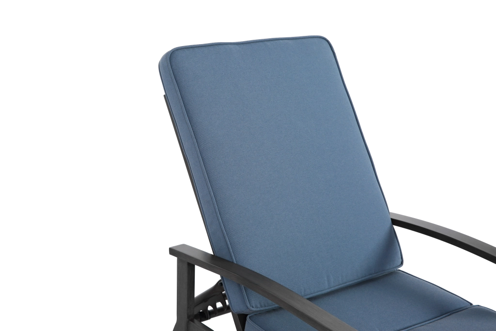 Sedia lounge da esterno in alluminio con cuscino blu, schienale reclinabile a 5 posizioni