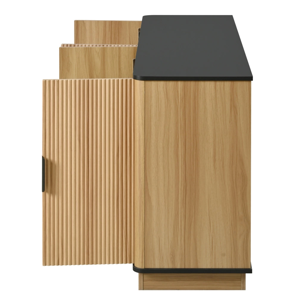 Credenza moderna 139x40x75 cm in legno naturale con 4 ante; struttura in truciolare