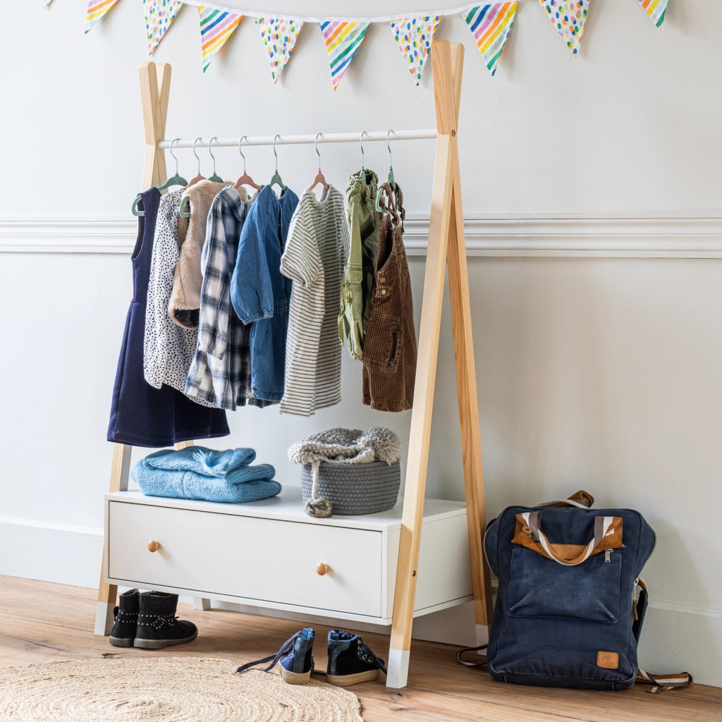 Armadio per bambini in legno e bianco con cassetto LOU