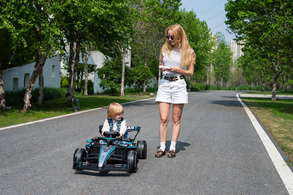Macchina Elettrica per Bambini Licenza Mercedes F1 12V con Telecomando Nero
