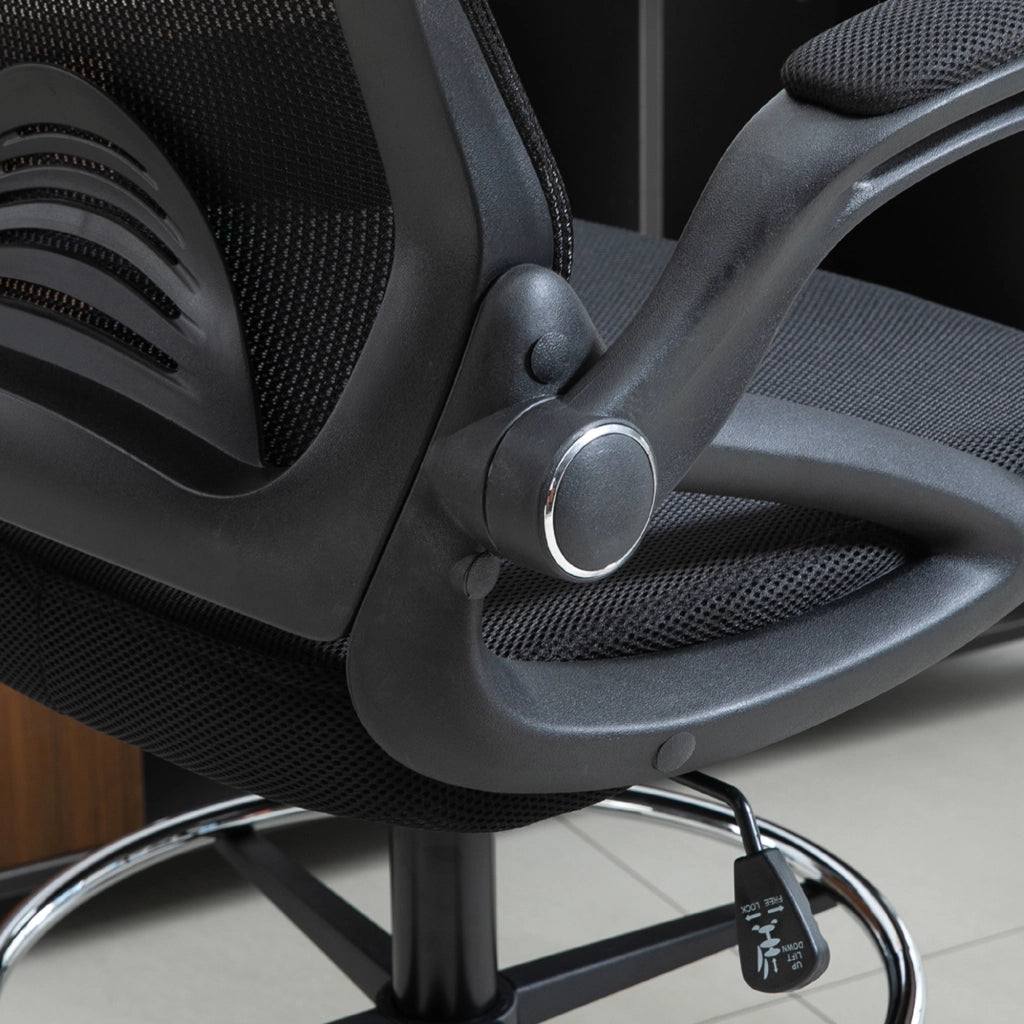 Sedia da ufficio ergonomica con poggiapiedi ¨C Minimal ¨C nero
