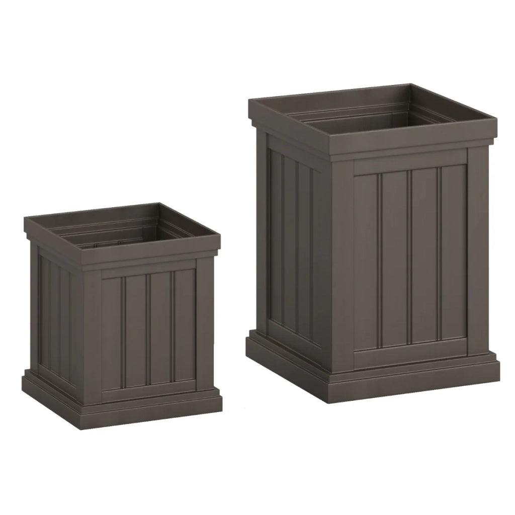 Set di 2 fioriere impilabili in plastica 35 x 35 x 48 cm e 27,5 x 27,5 x 31,5 cm drenaggio moderno ed efficiente PP marrone chiaro 20_0012465