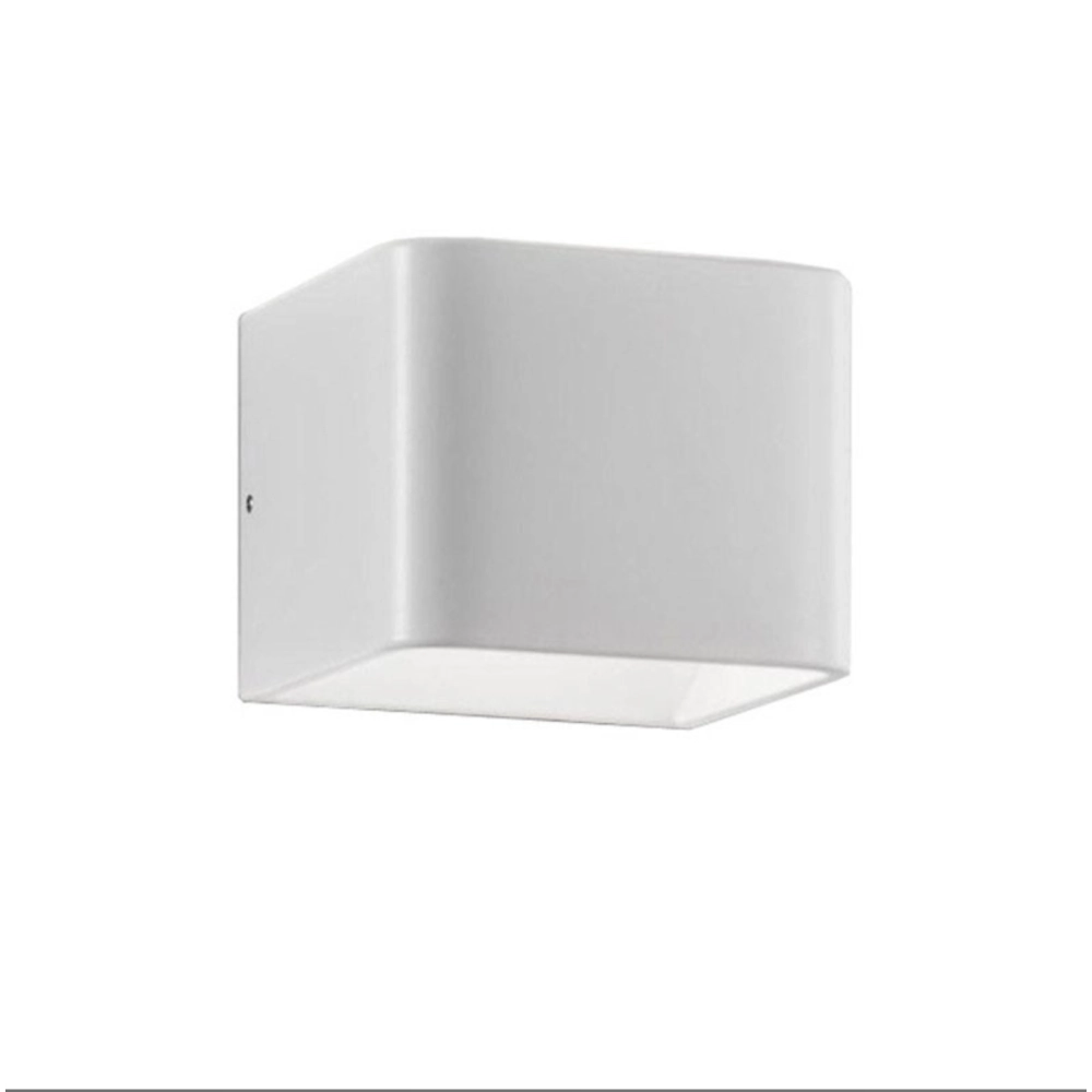 Lampada a led da parete Cubetto IP20 5,6W bianca