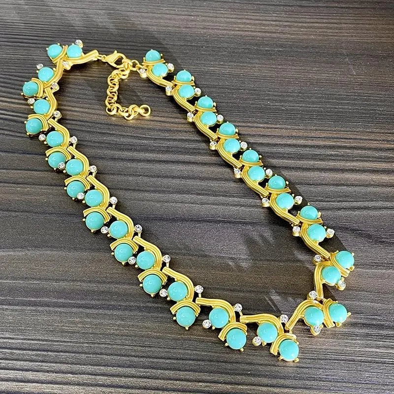 Orecchini vintage fatti a mano con fiori blu e collana di cristallo, regalo di Natale o compleanno.