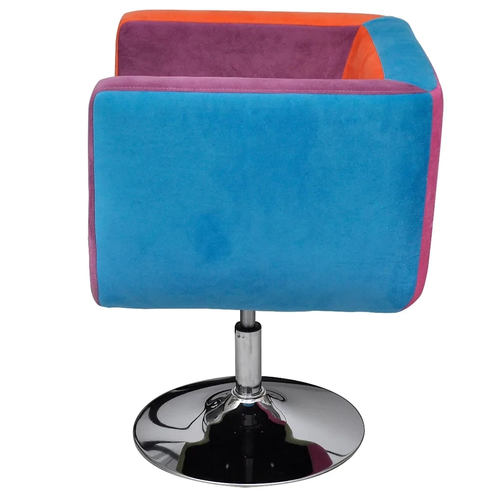 Poltrona a Cubo con Design Patchwork in Tessuto 240813