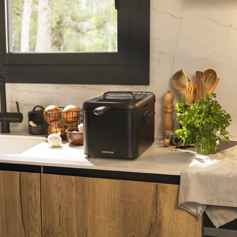 CECOTEC 04303 - Friggitrice ad Olio CleanFry Luxury 4000 Black