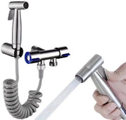 Manicotto con getto per vasca e water closet, realizzato in acciaio inossidabile con finitura a spazzolata, adatto per bagni e servizi igienici.