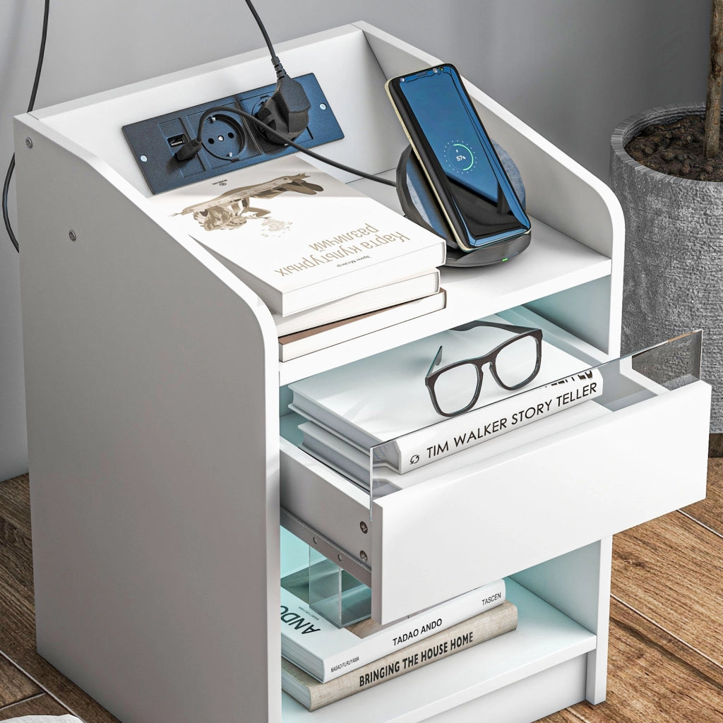 Comodino con LED e USB ¨C Xylo ¨C Bianco 40x40x58cm