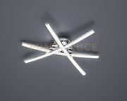 CAPELLA PLAFONIERA LED 3 LUCI BACCHETTE CON DIFFUSORI CROMATI E SATINATI D. 50CM LED 16 W · 1.700 lm · 3.000 K
