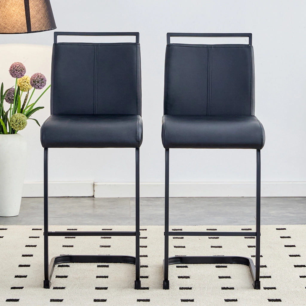 Set di 2 sgabelli da bar in PU nero con gambe in metallo nero, altezza totale 96,5 cm